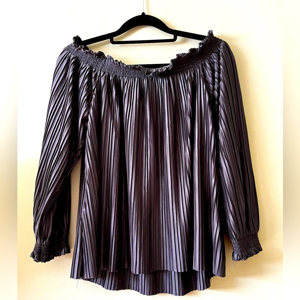 NWOT Banana Republic Off Shoulder Top * Size Small